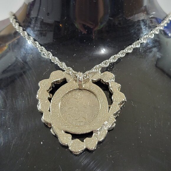 Queen Elizbeth II Sixpence Coin Heart Necklace Silvertone Vintage Monarchy 29" - Picture 2 of 6